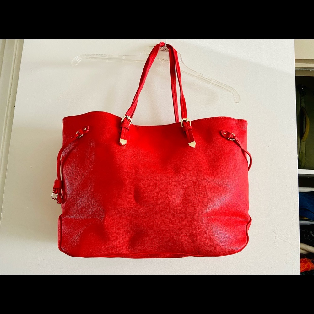 Red Tote style purse from JustFab